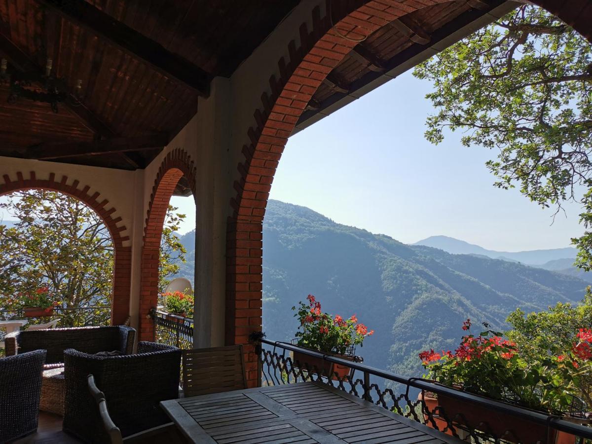 L'Albero Del Cioccolato Bed & Breakfast Pigna Exterior photo